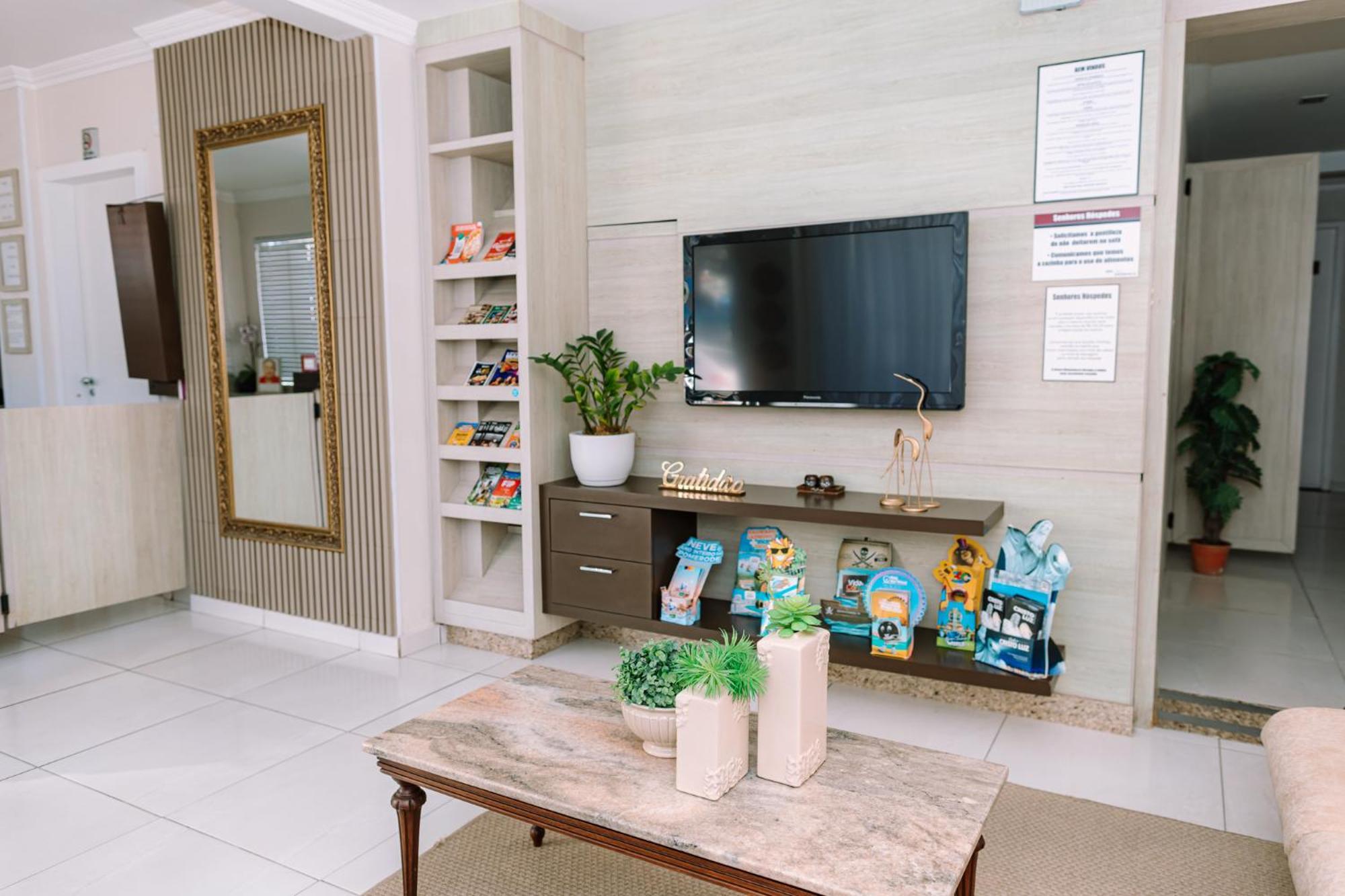 Hotel Dinamarca Balneário Camboriú エクステリア 写真
