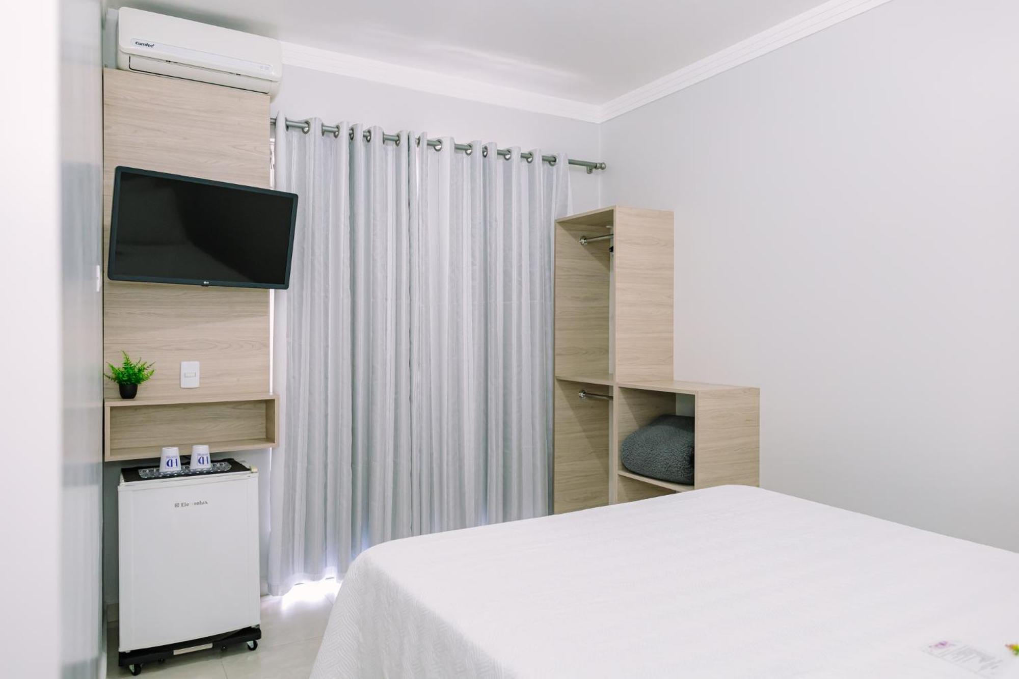 Hotel Dinamarca Balneário Camboriú エクステリア 写真
